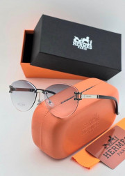 Женские солнцезащитные очки