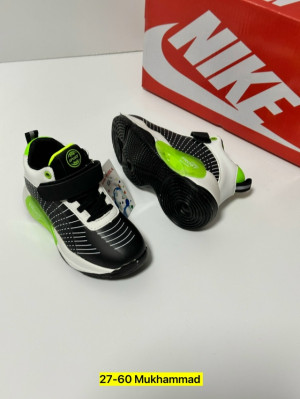 Кроссовки #23254890