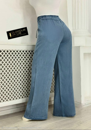 Джинсы #23256522