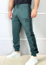 Спортивные брюки