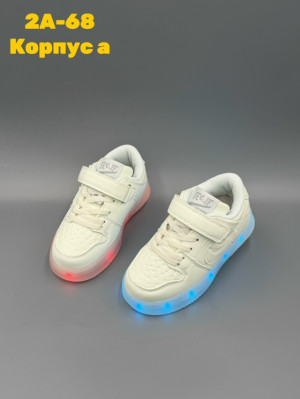 Кроссовки #23261604