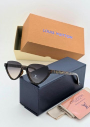 Набор женские солнцезащитные очки, коробка, чехол + салфетки