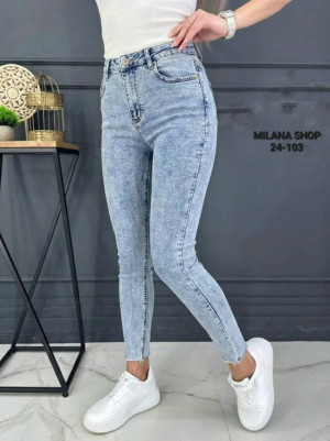 Джинсы #23296589