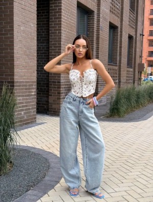 Джинсы #23301510