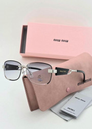 Набор женские солнцезащитные очки, коробка, чехол + салфетки