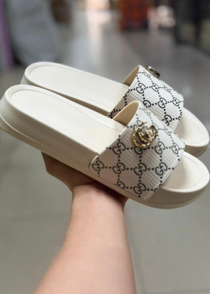 Шлепки #23313733