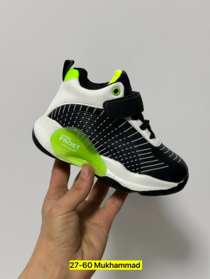 Кроссовки #23315816