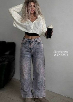 Джинсы #23325326