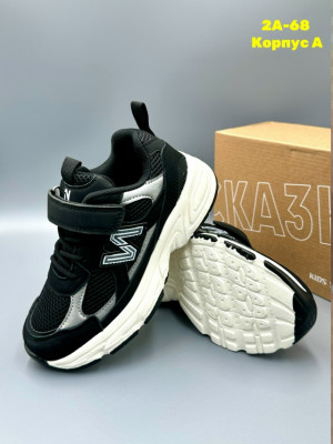 Кроссовки #23335231