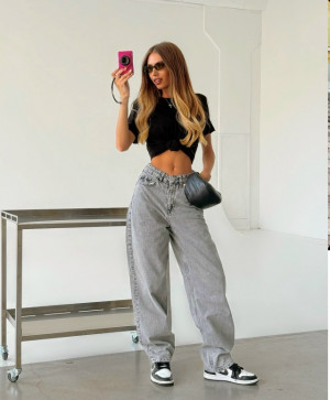 Джинсы #23335528