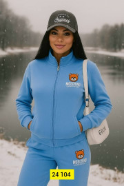 Костюм