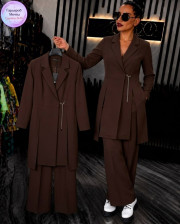 Костюм