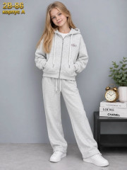 Костюм