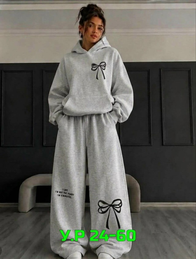 Костюм