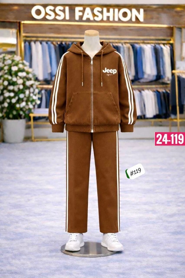 Спортивный костюм