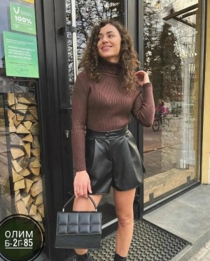 Шорты 23557333
