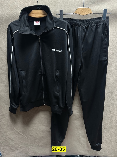 Спортивный костюм 22903208