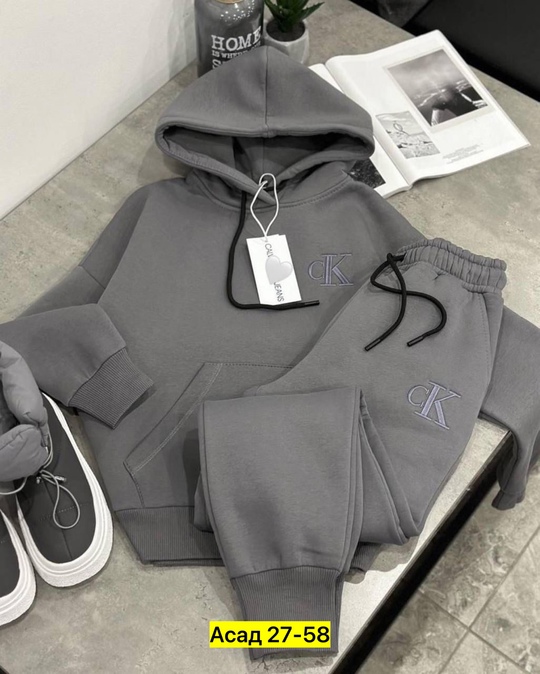 Спортивный костюм 22907990