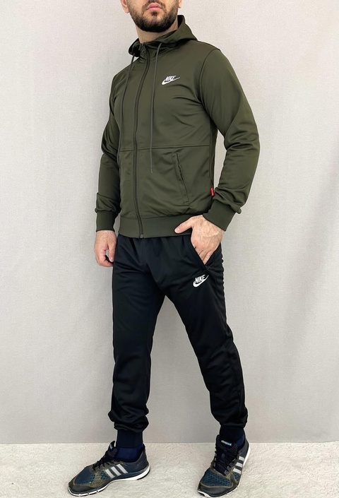 Спортивный костюм 22906925