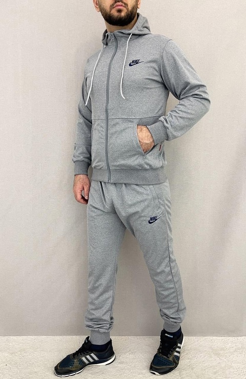 Спортивный костюм 22906925