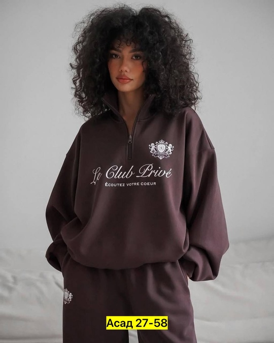 Спортивный костюм 22909672