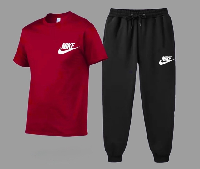 Спортивный костюм 22908337