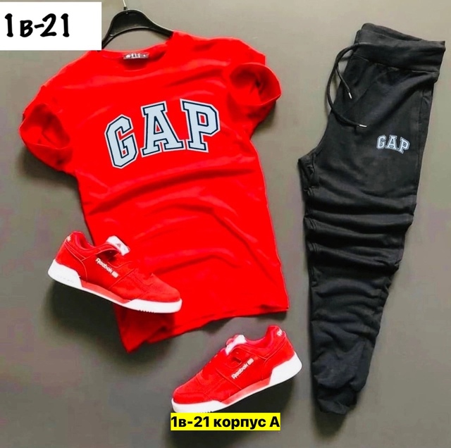 Спортивный костюм 22908455