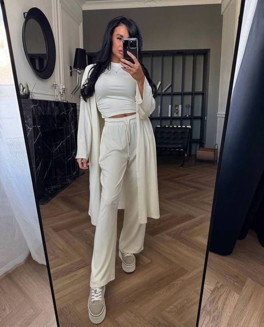 Спортивный костюм 22912772