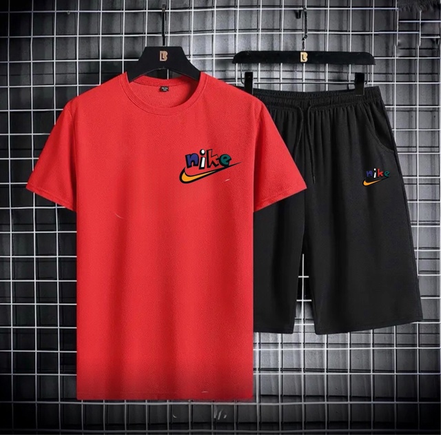 Спортивный костюм 22919156