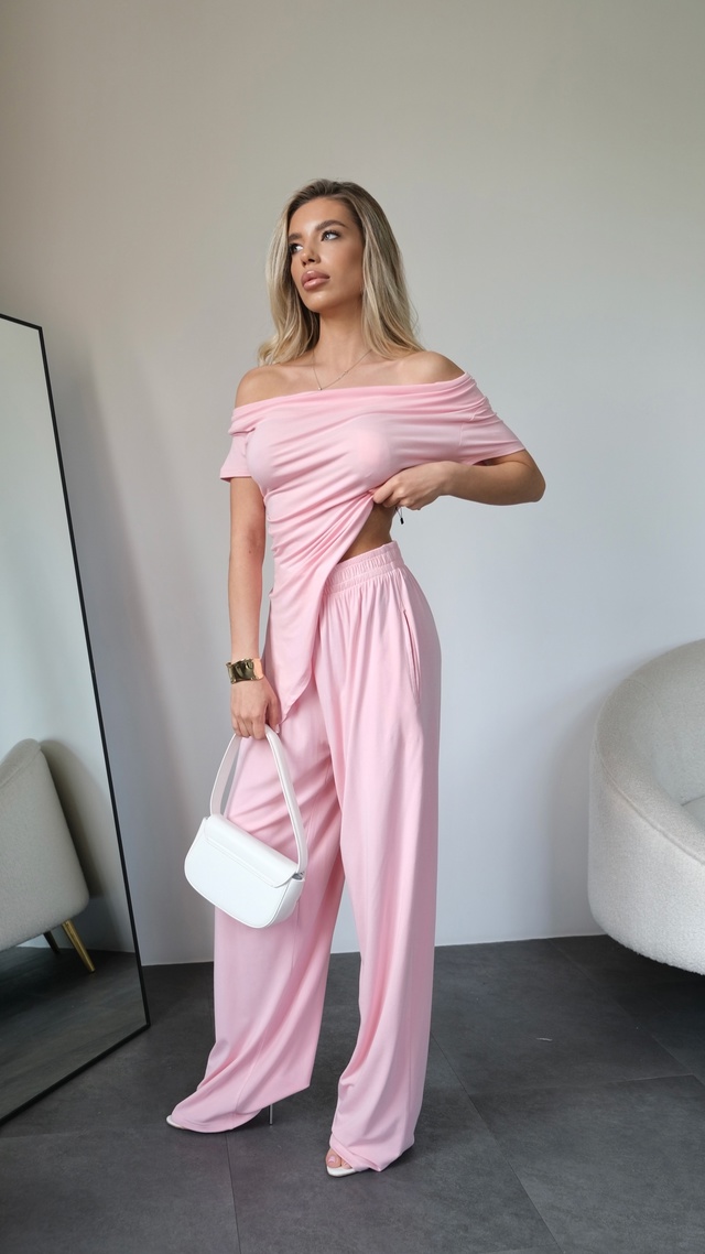 Спортивный костюм 22919293