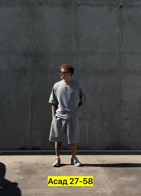 Спортивный костюм 22918358