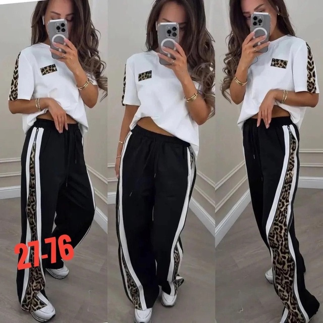 Спортивный костюм 22921182