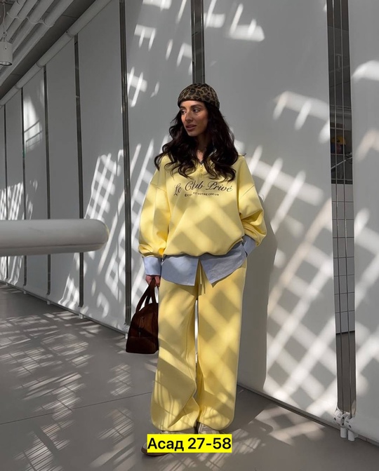 Спортивный костюм 22928719