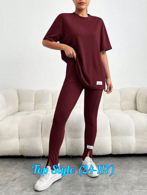 Спортивный костюм 22932504