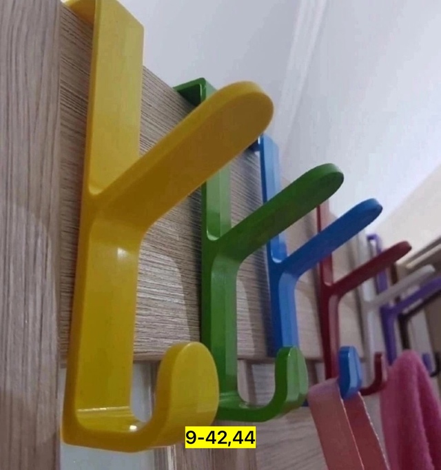 Вешалка 22937528