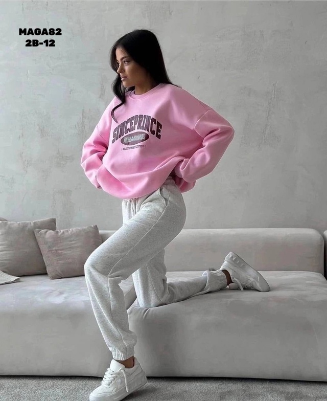 Спортивный костюм 22939760