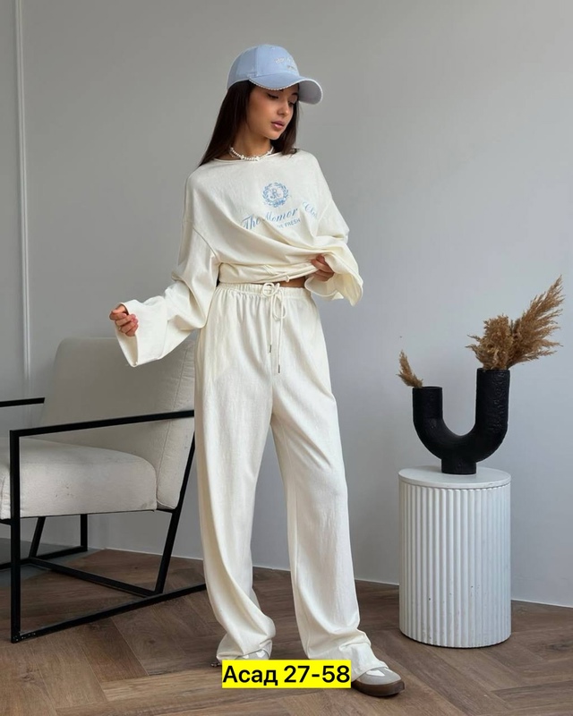 Спортивный костюм 22939634