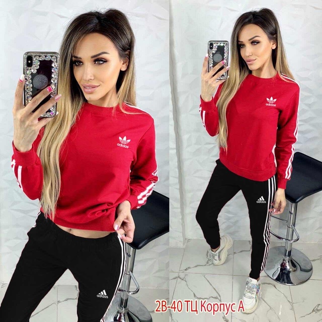 Спортивный костюм 22944056