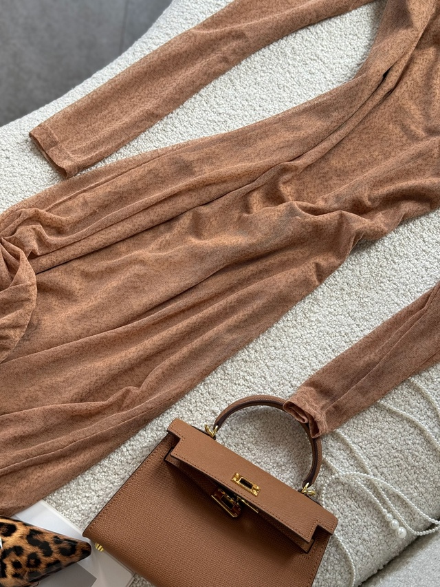 Платье 22943682