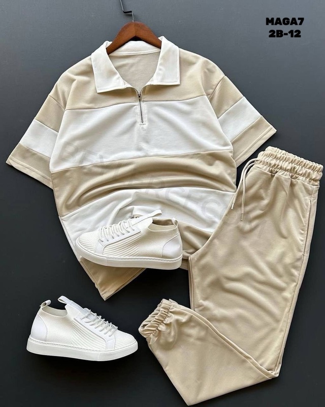 Спортивный костюм 22945064