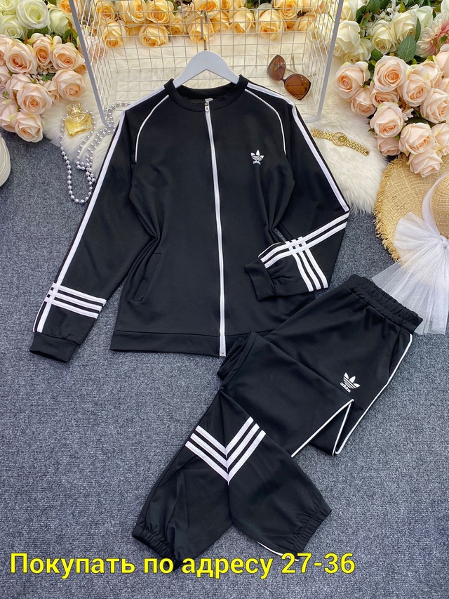 Спортивный костюм 22946151