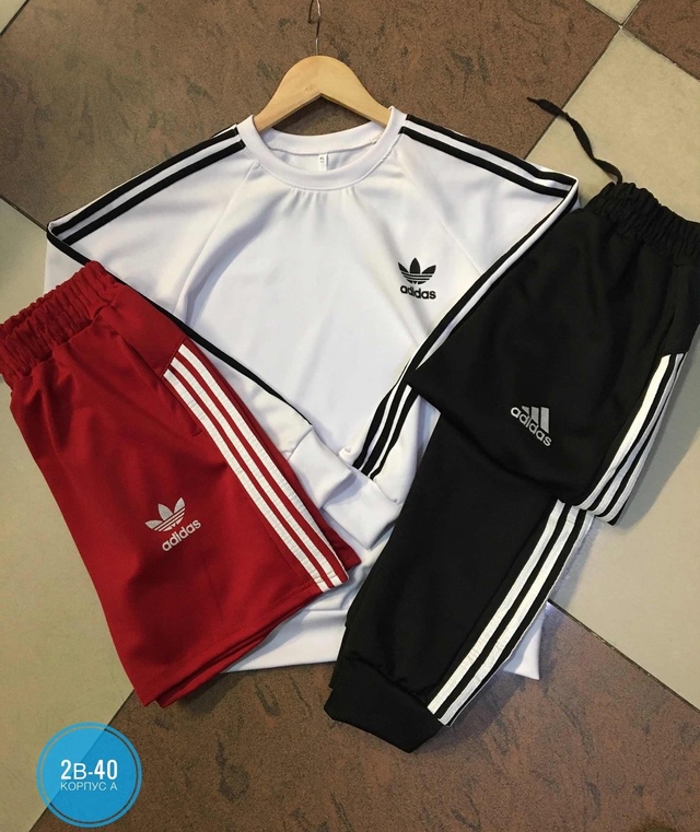 Спортивный костюм 22945177