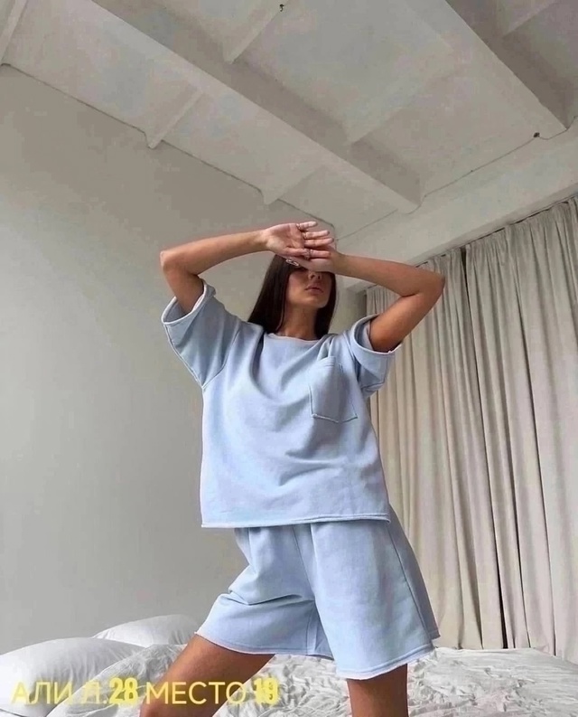 Спортивный костюм 22947070