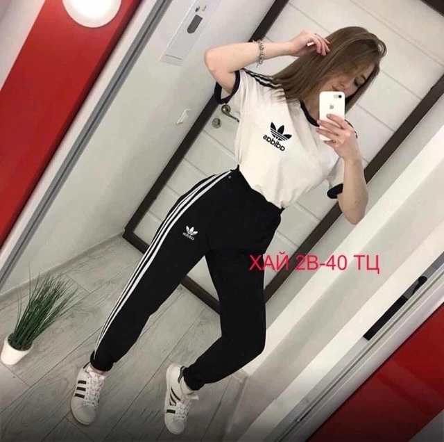 Спортивный костюм 22946814