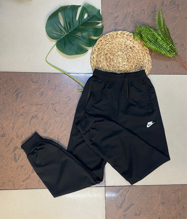 Спортивные брюки 22946415