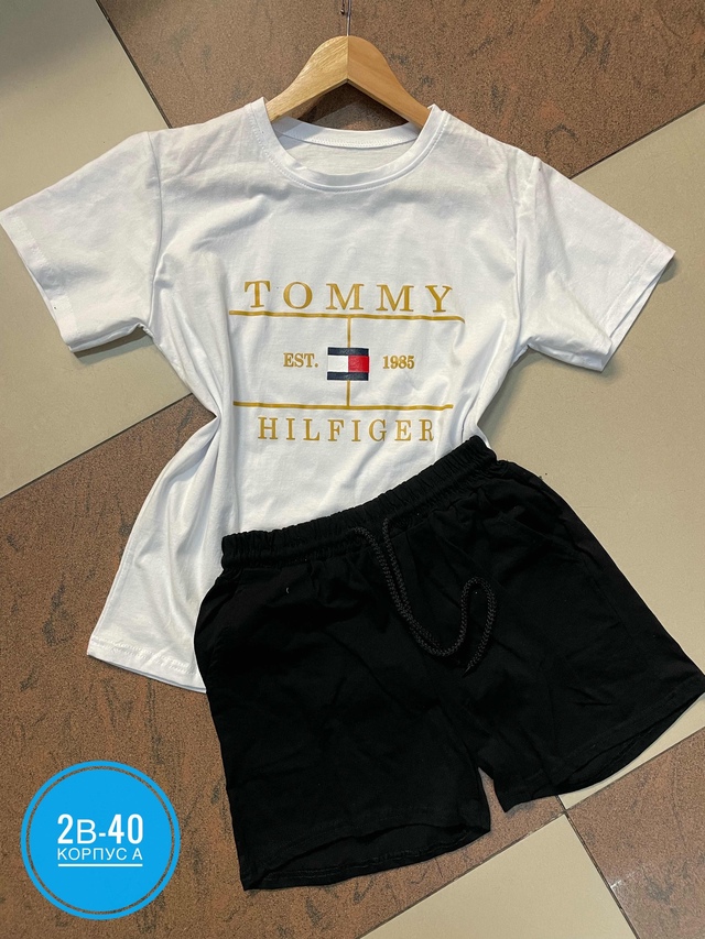 Спортивный костюм 22946196