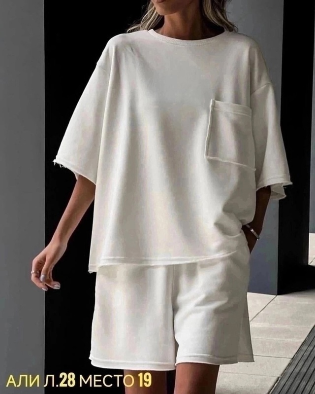 Спортивный костюм 22947070