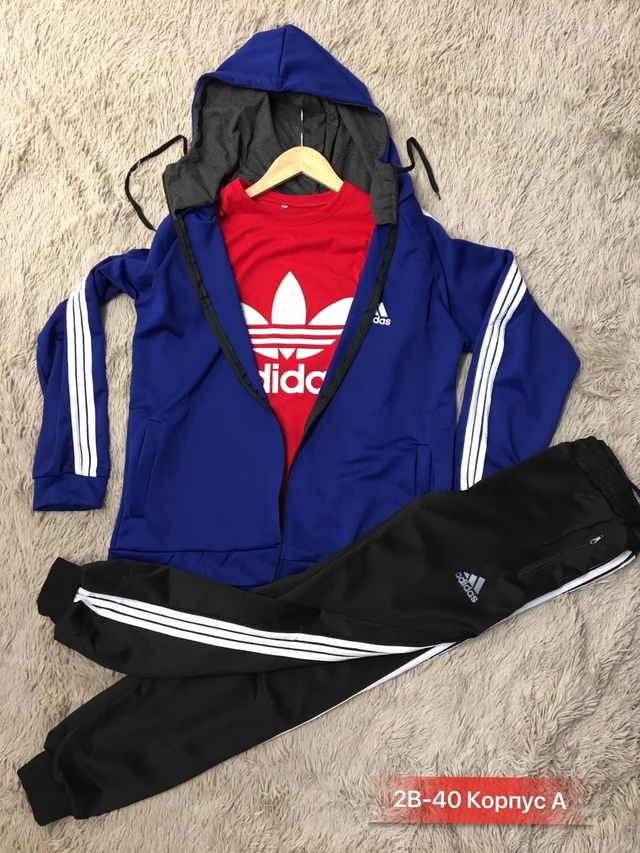 Спортивный костюм 22948431