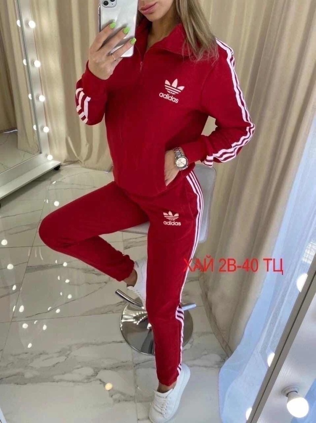 Спортивный костюм 22949752