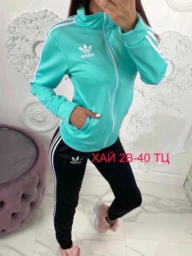 Спортивный костюм 22949752